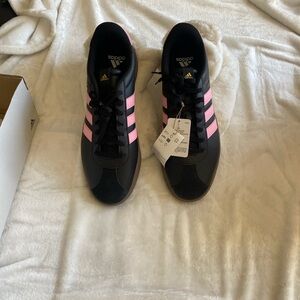 ADIDAS Men’s Black and Pink Striped Shoes. Size 13